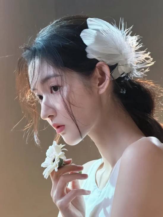 《内幕》宣发摆烂，票房惨败英皇巨亏，正式敲响港片丧钟