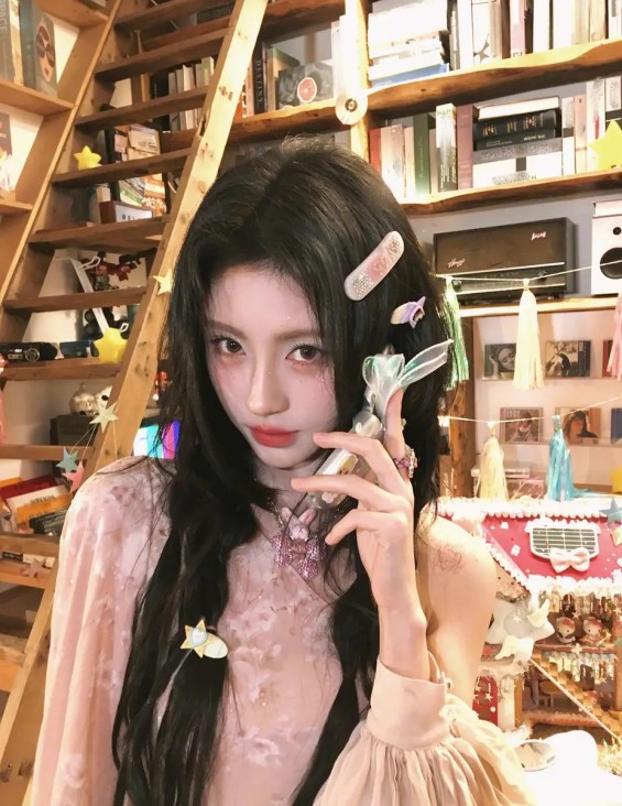 钱枫隐退五年后被偶遇，身材已经胖了好几圈，一眼根本认不出